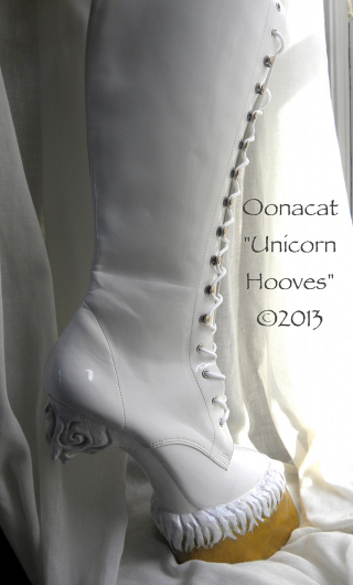Illustration for article titled Unicorn hoof boots to sexually excite the fantasy horse fetishist in us all